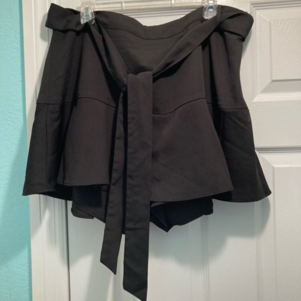 City Chic Skort Size 18